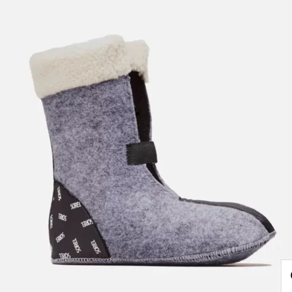 Sorel Orange and Brown Winter Boots - Picture 11 of 11